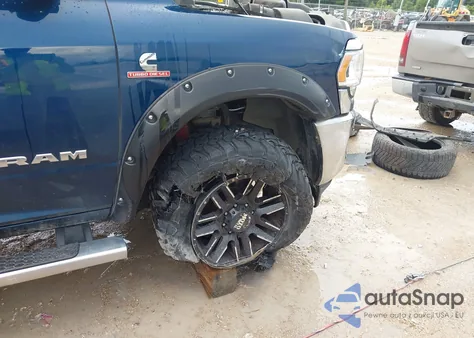 2020 Ram 2500 Tradesman 4X4 6'4 Box from USA, damaged, VIN 3C6UR5CL4LG252058